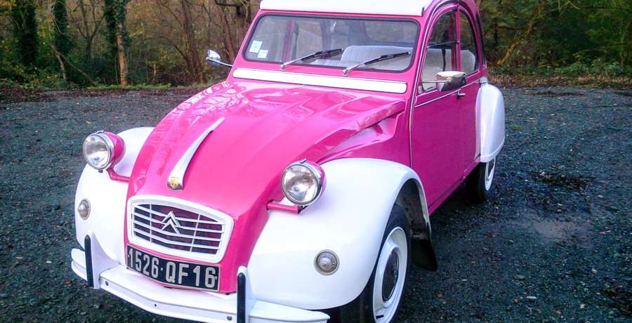 Vendee_Deuch_2CV6_Club_1977_Pink_70