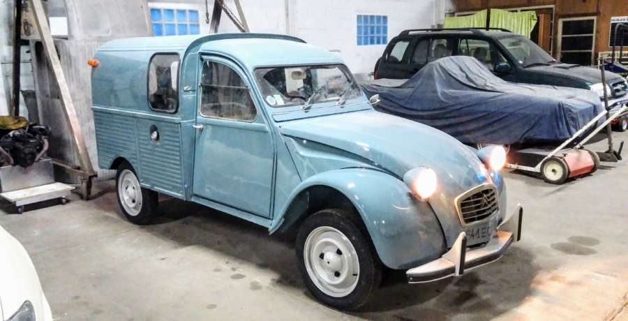 Vendee_Deuch_2CV_AZU250_1971_64